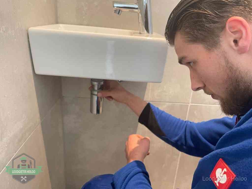 Afvoer verstopt Heiloo