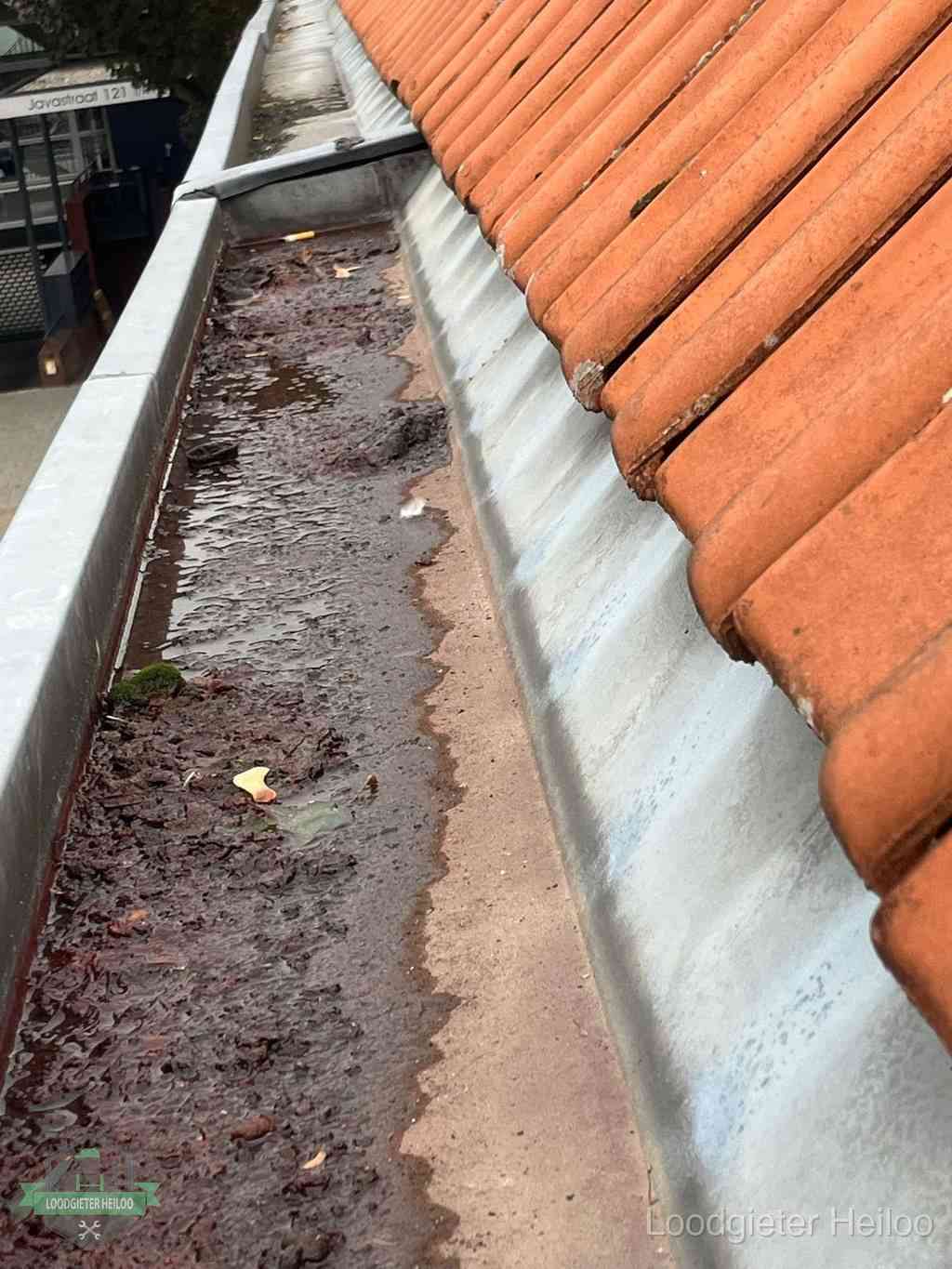 Dakgoot repareren loodgieter Heiloo